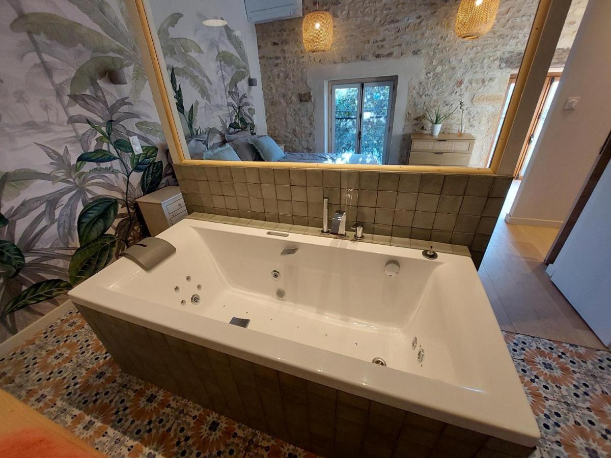 Songes De Vigne Bed and Breakfast Bagnols  Buitenkant foto